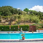 Rita Hotel 3*