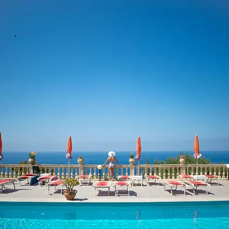 Rita Ξενοδοχείο 3*