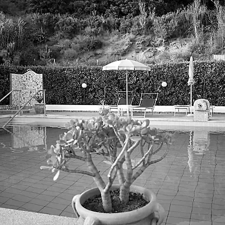Hotel Rita