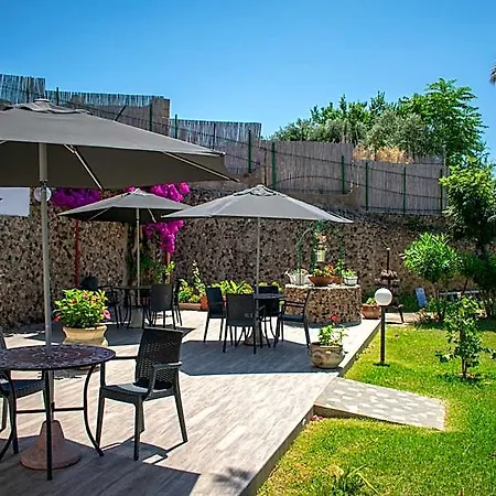 Hotel Rita 3*