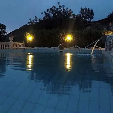 Rita Hotel