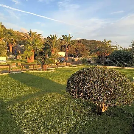 Rita Hotel 3*