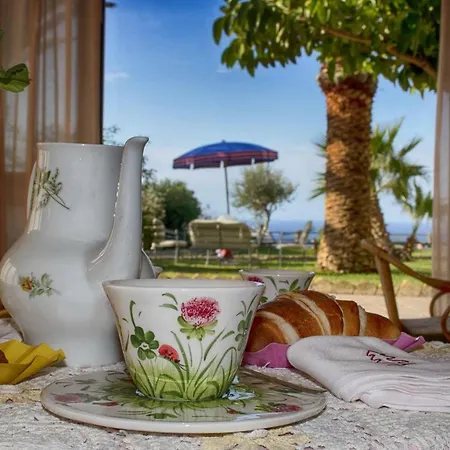 Rita Ξενοδοχείο Forio di Ischia